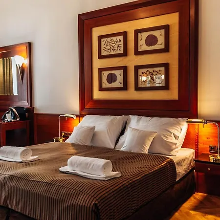 La Bohemia Готель 4*