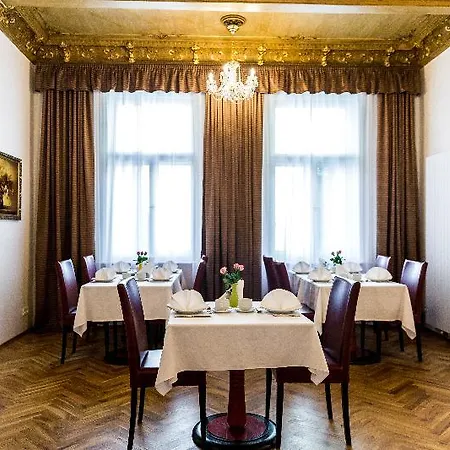 La Bohemia Готель Карлові Вари