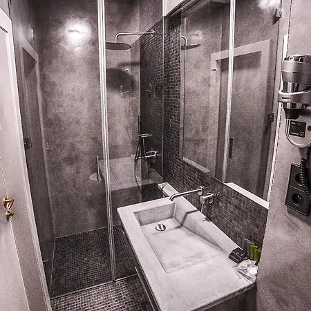 La Bohemia 4*